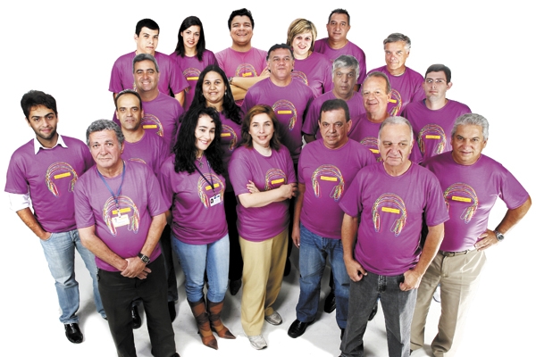 Equipe de radialistas que trabalham na Difusora